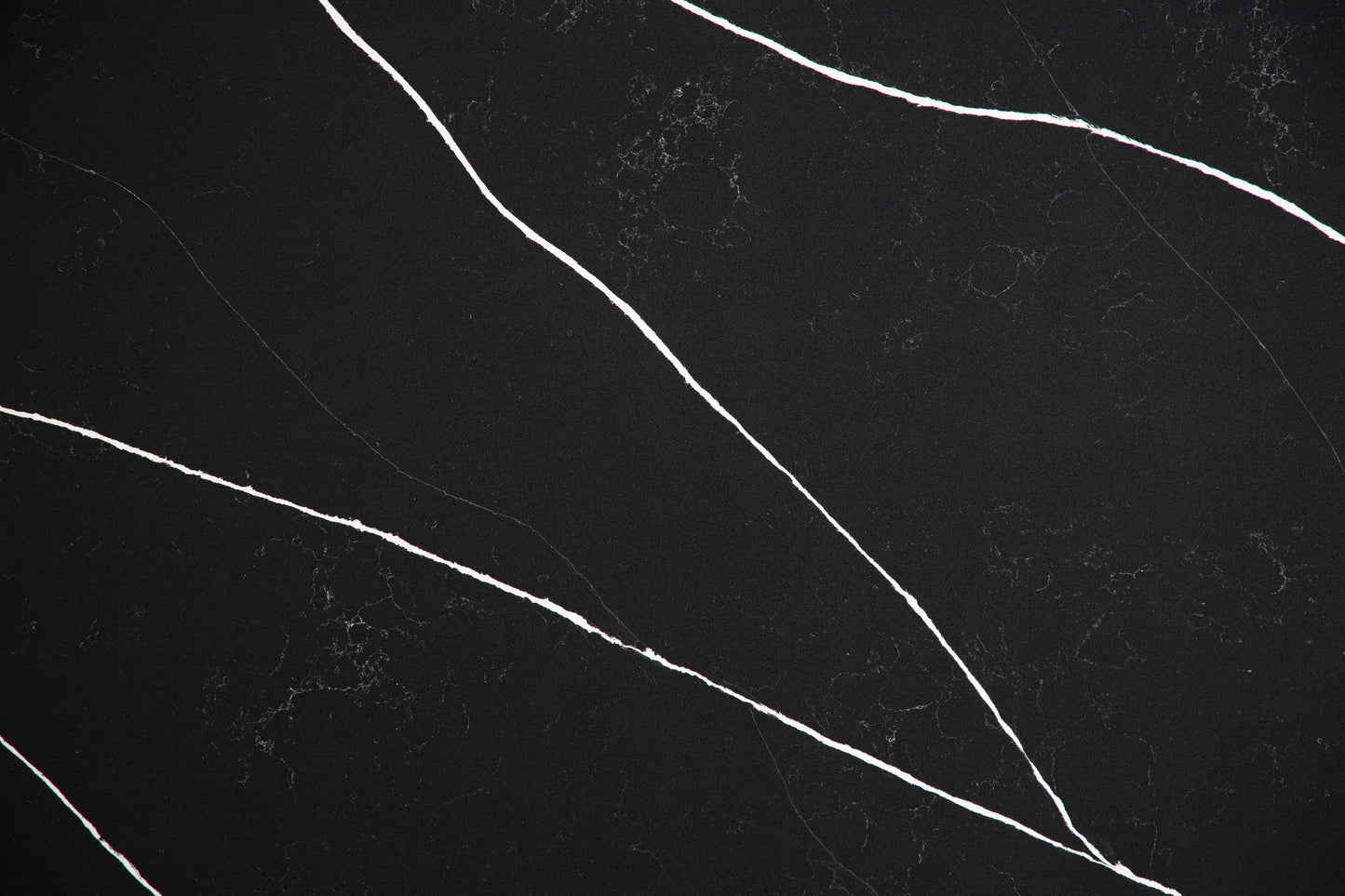 FE516 - MIDNIGHT BLACK